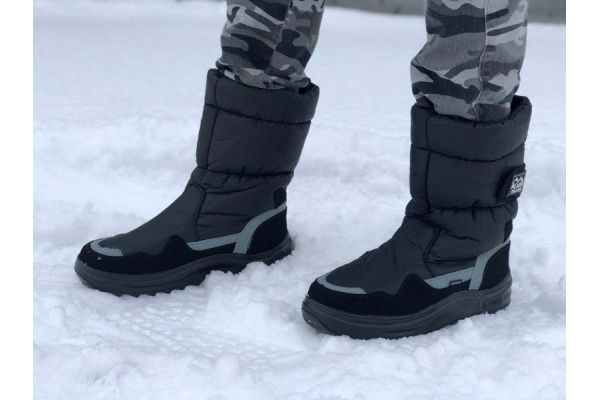 Чоловічі дутики - взуття для зимової риболовлі та полювання Чоловічі дутики - взуття для зимової риболовлі та полювання